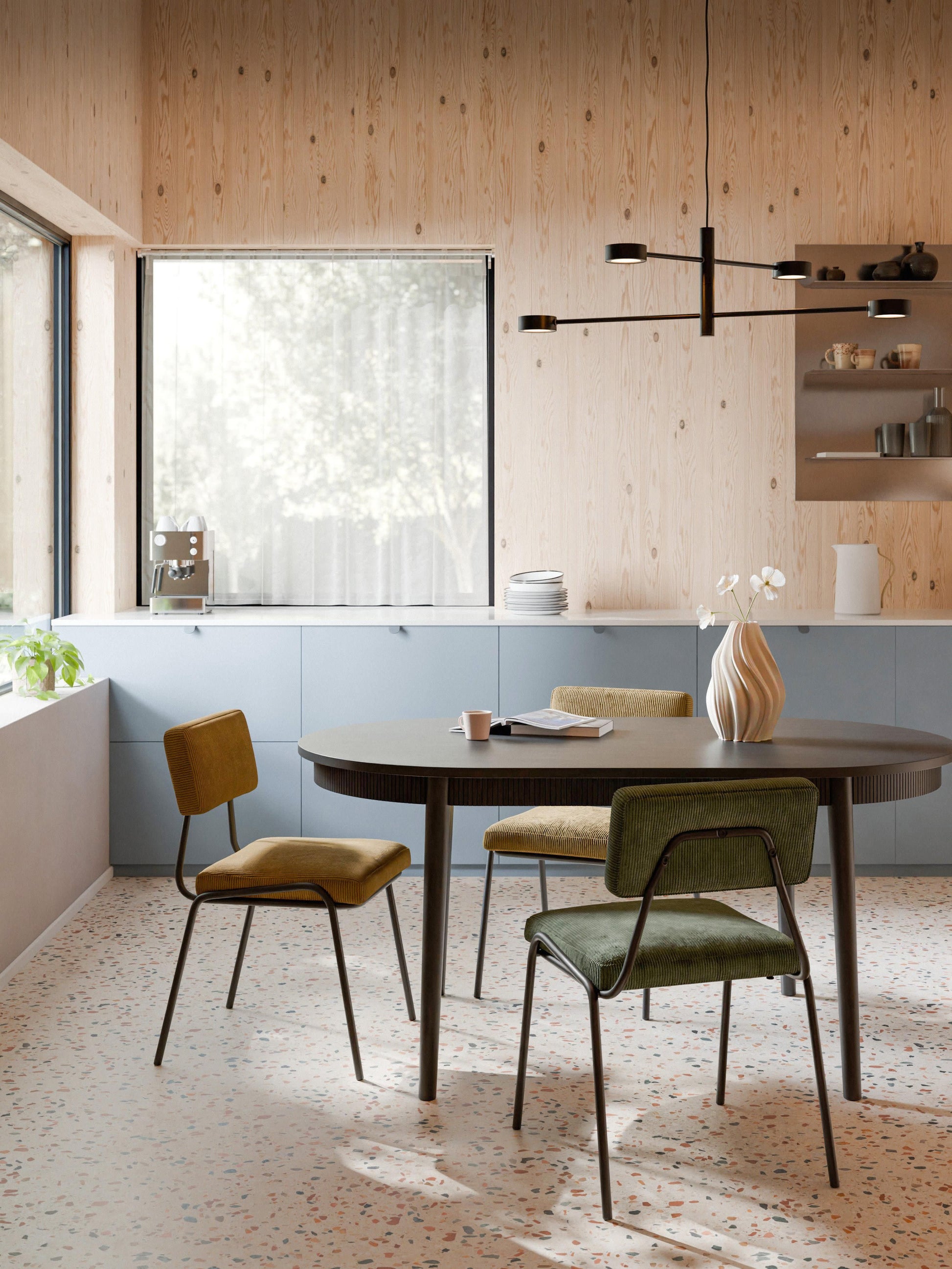 Calary Extendable Dining Table, in Various Sizes