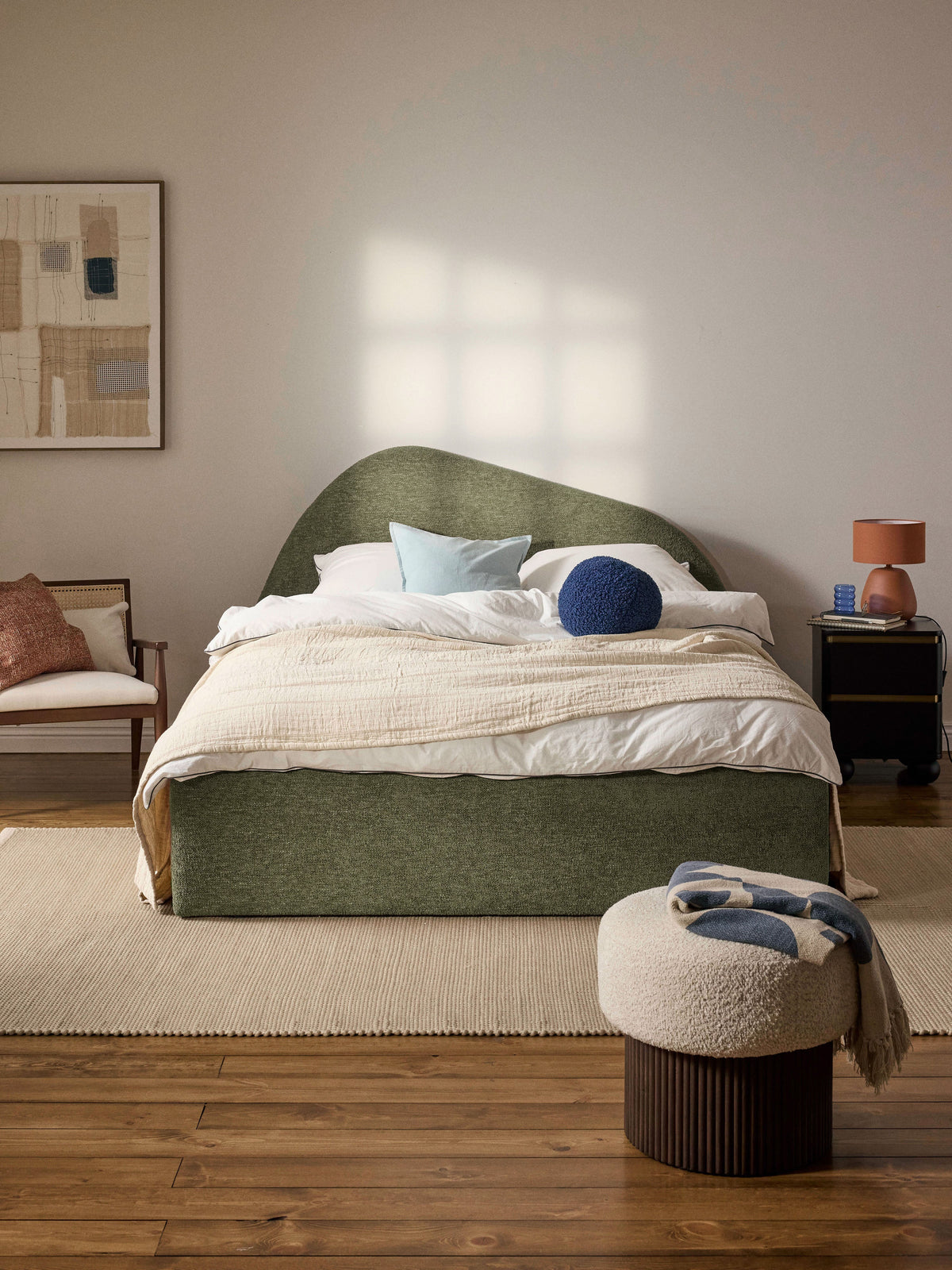 Gary Bouclé Upholstered Bed
