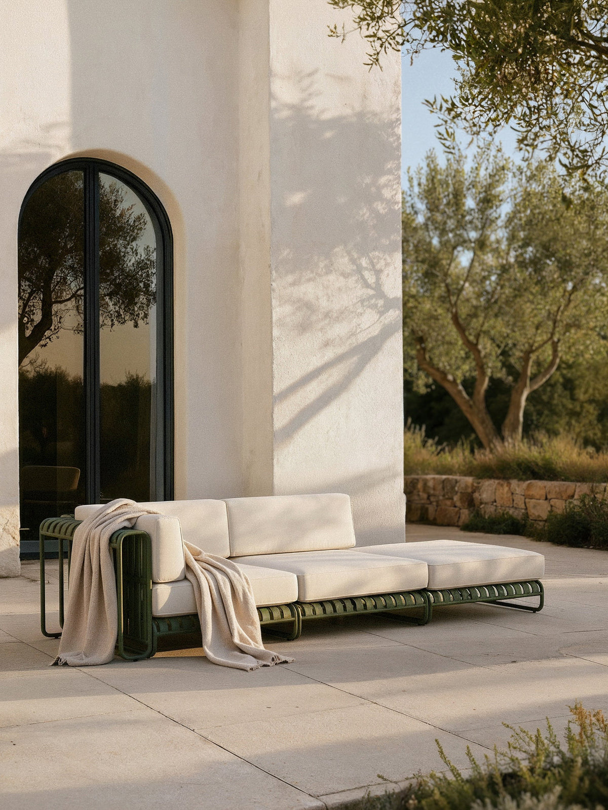 Caio Garden Corner Module