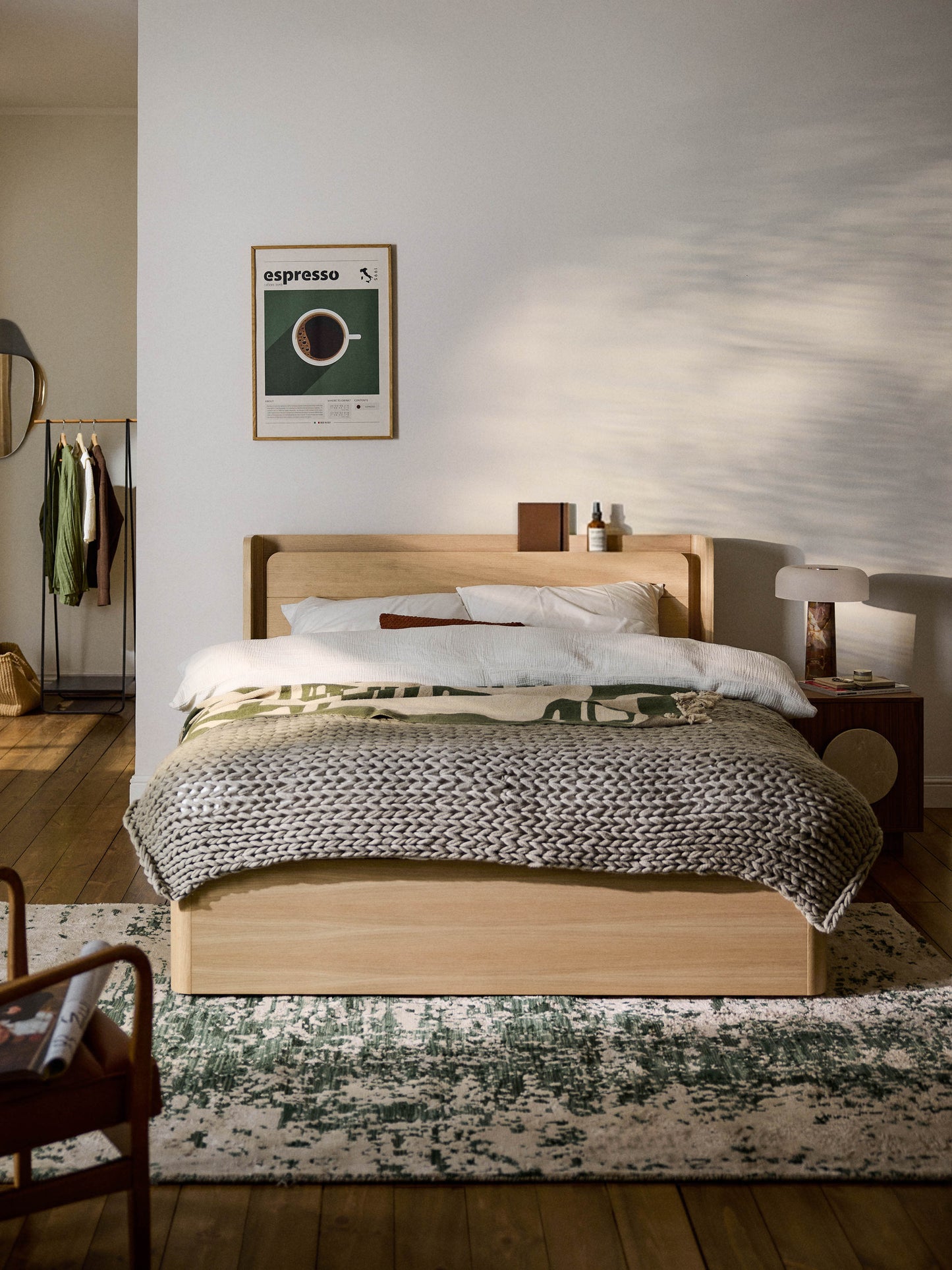Allow Wooden Bed with Drawers
