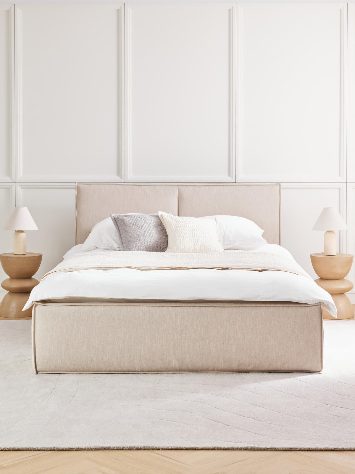 Dream Upholstered Bed with Storage