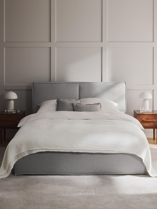 Dream Upholstered Bed with Storage
