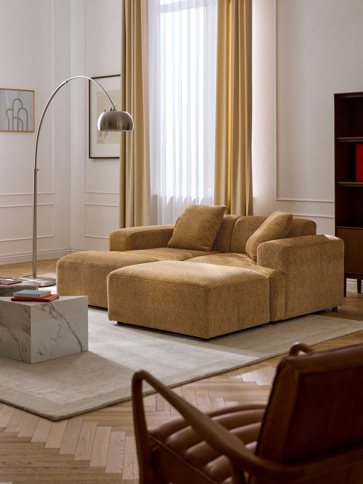 Melva Ottoman, W 99 x D 72 cm