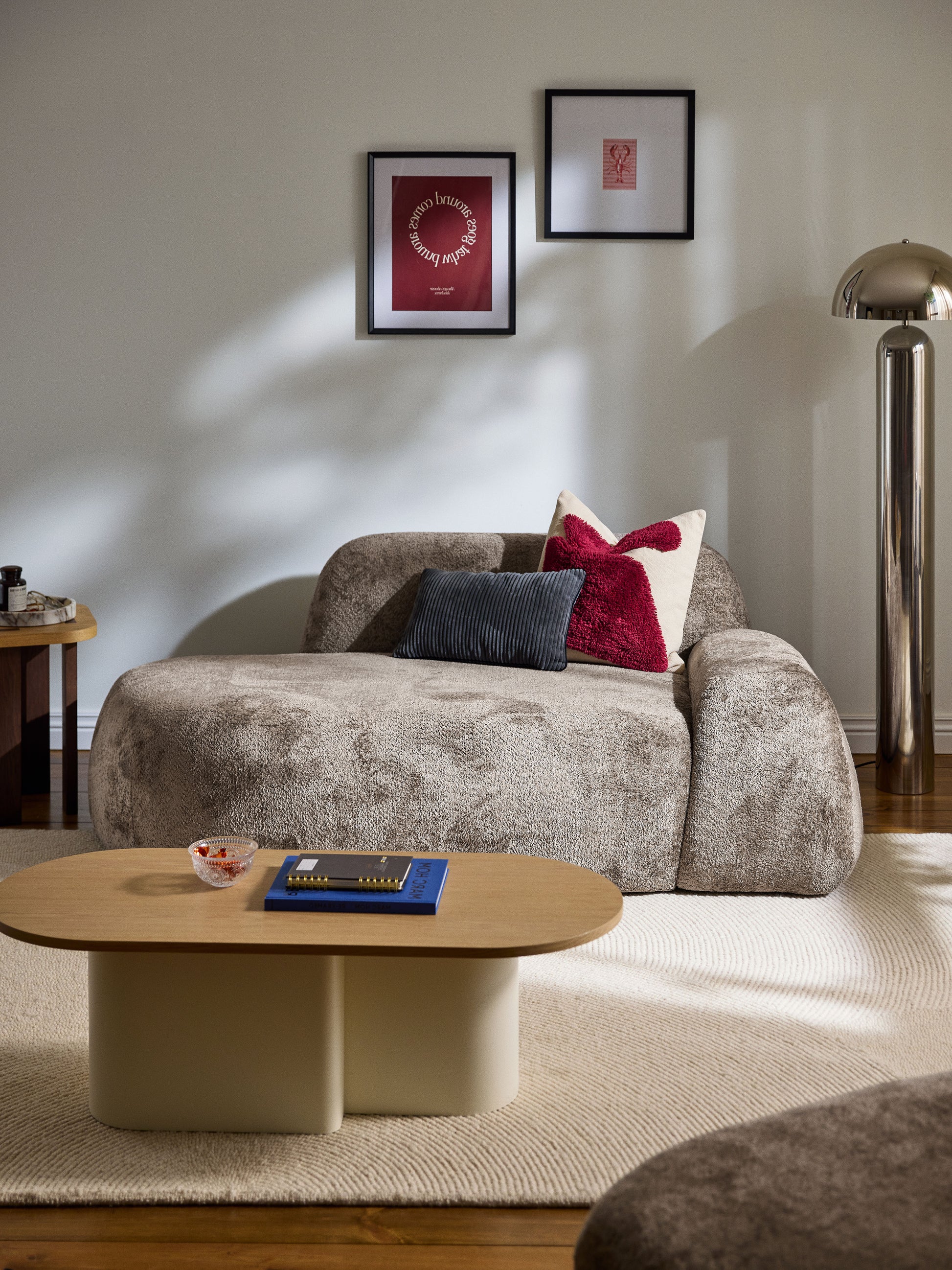 Wolke Teddy Bouclé Sofa (2-Seater) with Chaise Longue